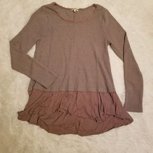 $5 sale! Kori America Boutique Long Sleeve Top